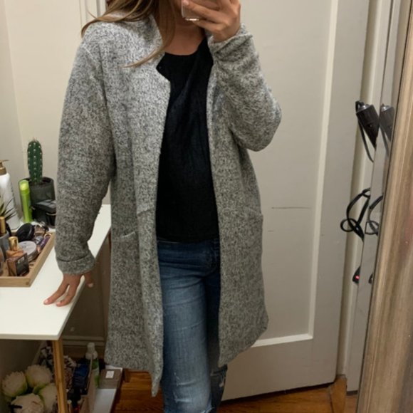 Zara Jackets & Blazers - Gray Soft Blazer/Cardigan